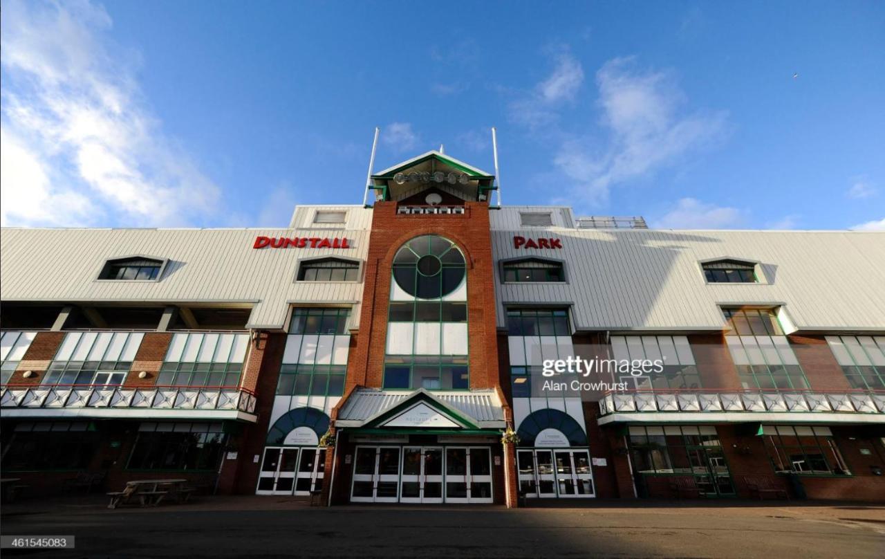 Apartamento Station Side Penthouse Wolverhampton Exterior foto