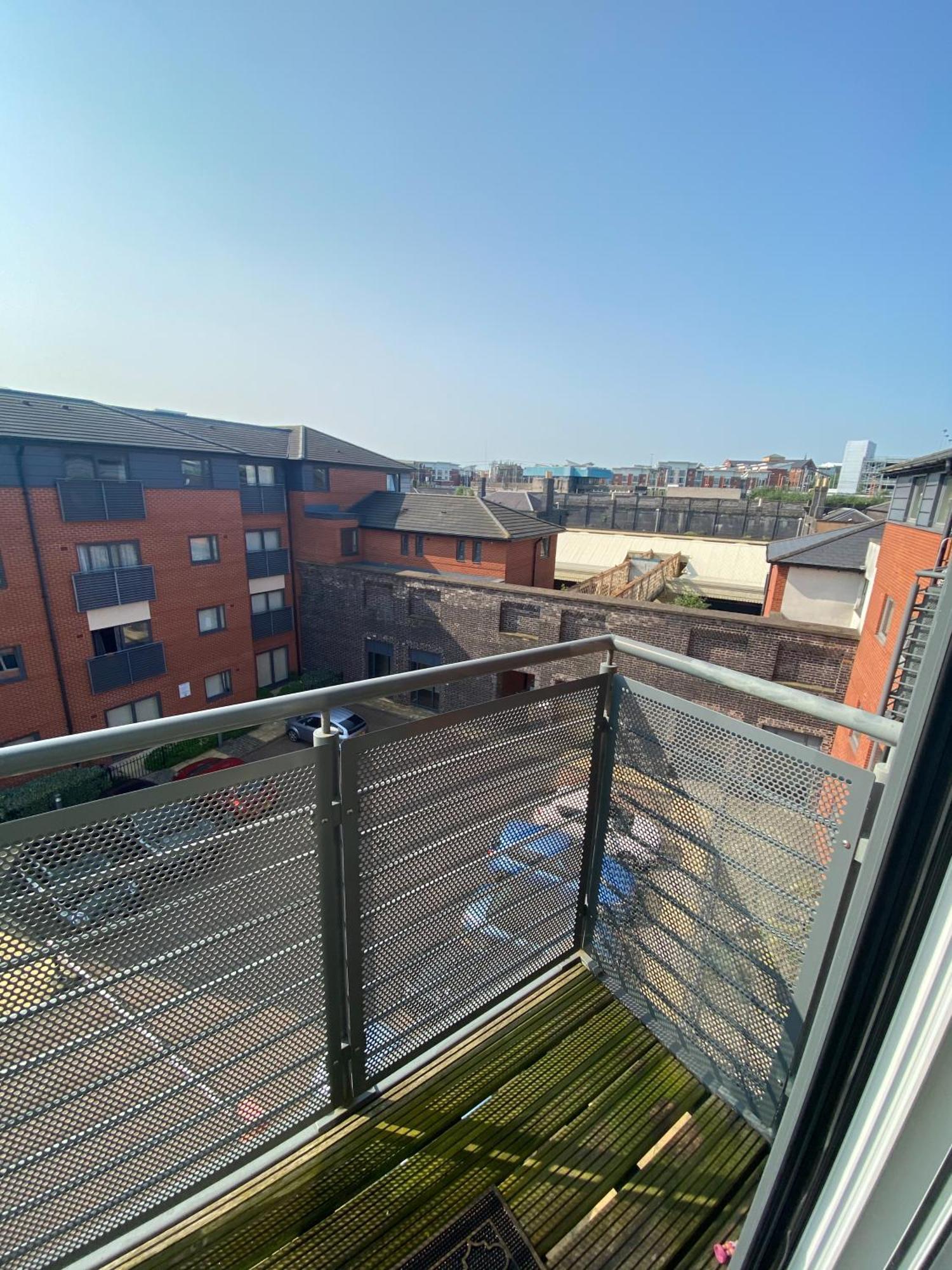 Apartamento Station Side Penthouse Wolverhampton Habitación foto